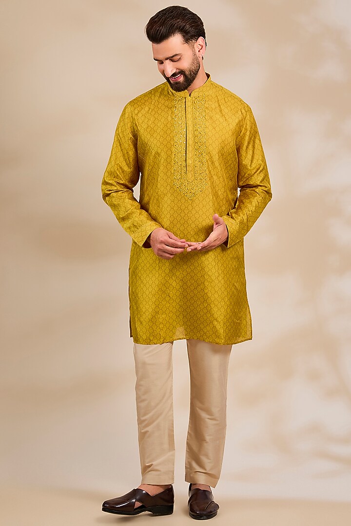Yellow Silk Kurta by Vanshik at Pernia's Pop Up Shop