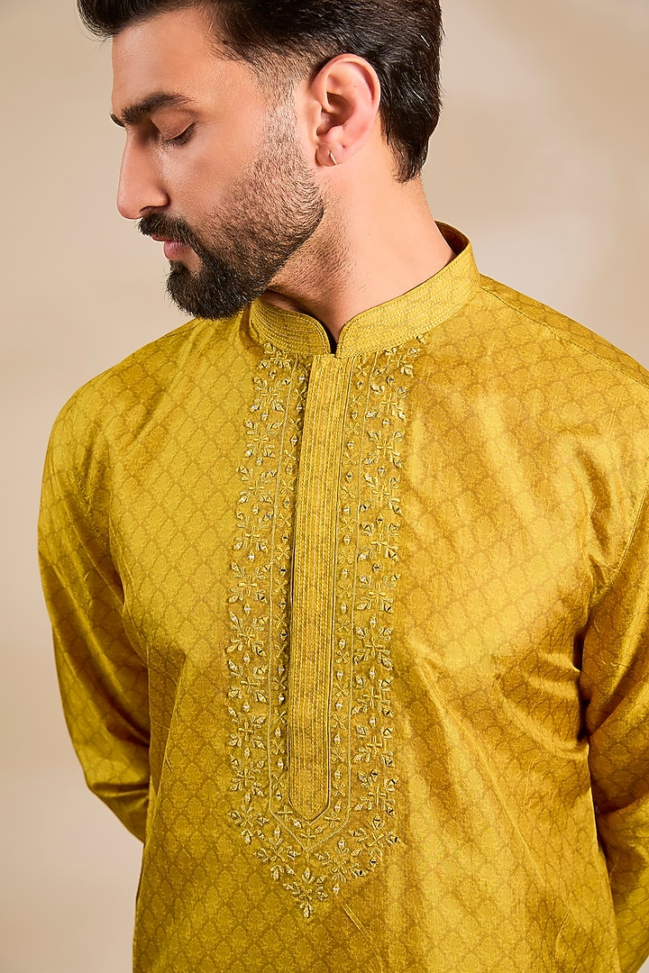 Yellow Silk Kurta by Vanshik at Pernia's Pop Up Shop