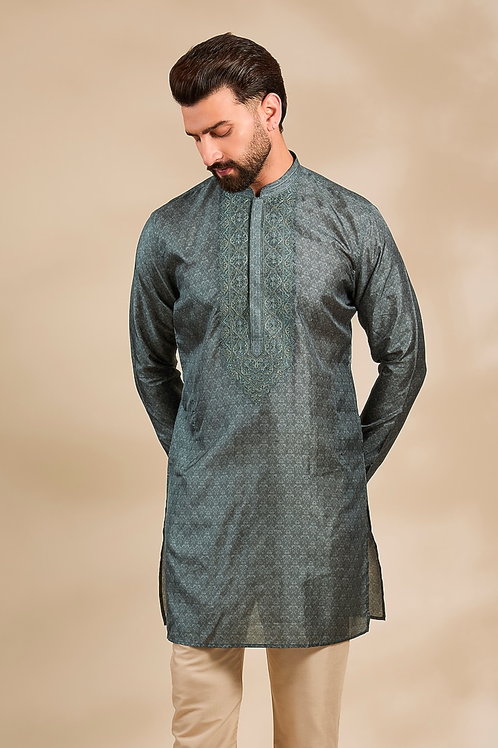 Grey Silk Kurta by Vanshik at Pernia's Pop Up Shop