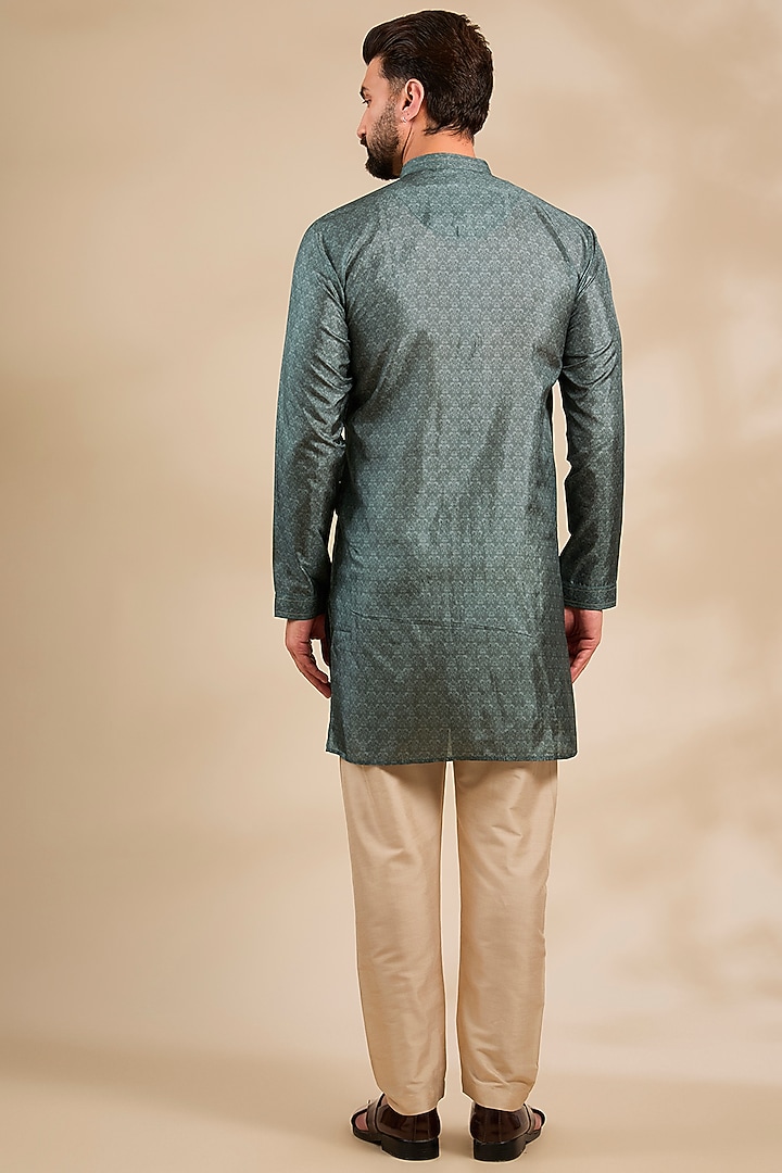 Grey Silk Kurta by Vanshik at Pernia's Pop Up Shop
