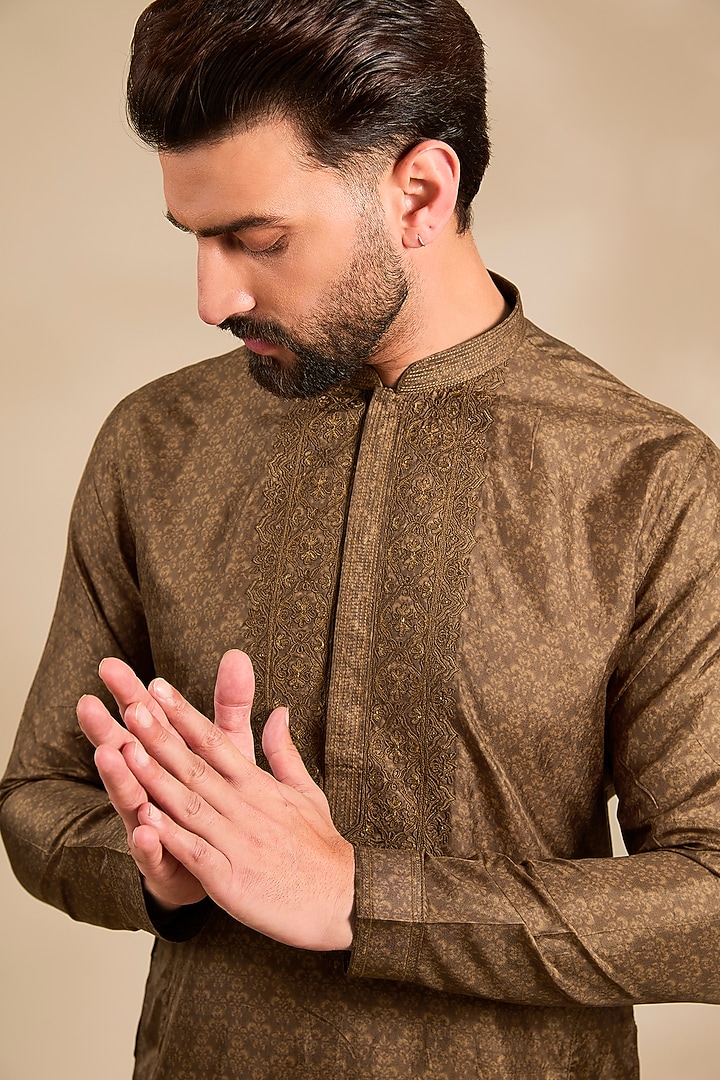 Brown Silk Kurta by Vanshik at Pernia's Pop Up Shop