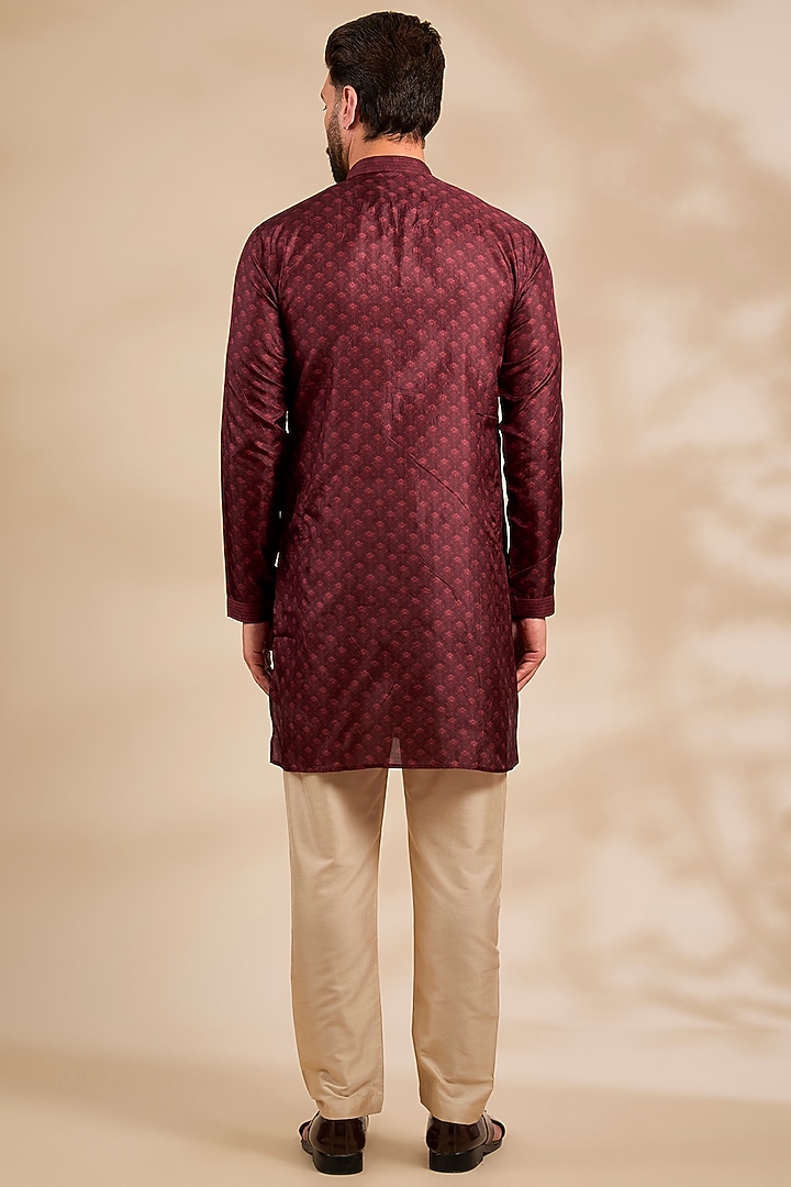Maroon Silk Kurta by Vanshik at Pernia's Pop Up Shop