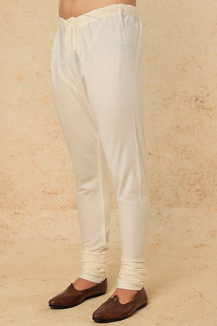 Cream Dupion Silk Hand Embroidered Groom Sherwani Set by Vanshik at Pernia's Pop Up Shop