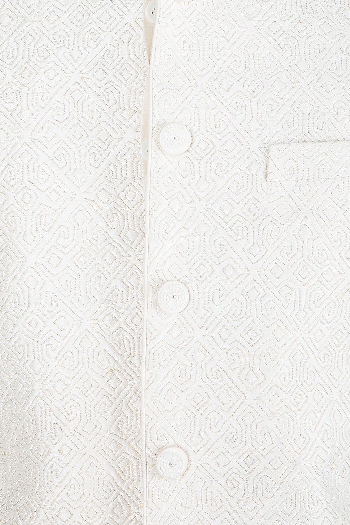 Cream Embroidered Jodhpuri Jacket by Vanshik at Pernia's Pop Up Shop