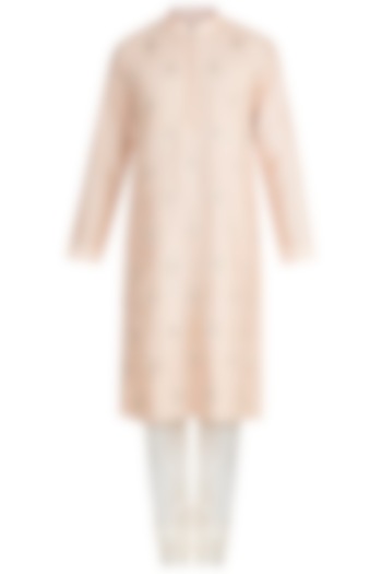Peach Zardosi Embroidered Kurta Set by Vanshik at Pernia's Pop Up Shop