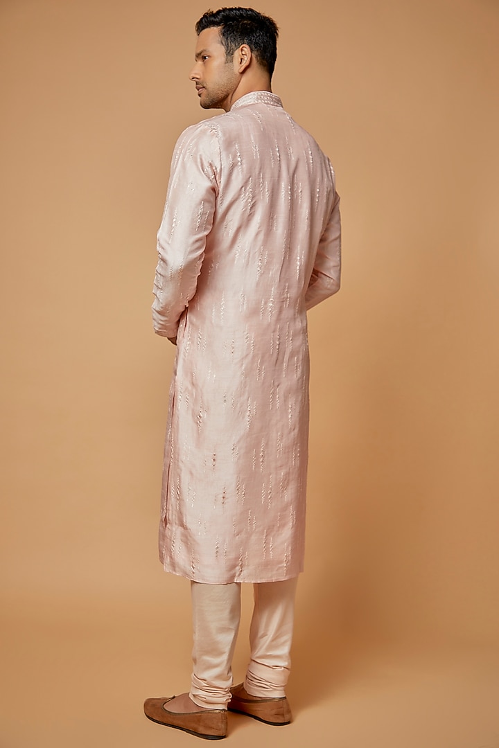 Pink Chanderi Embroidered Kurta Set by Vanshik at Pernia's Pop Up Shop