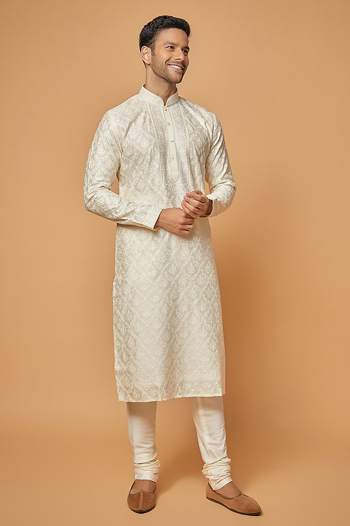 Ivory Chanderi Embroidered Kurta Set by Vanshik