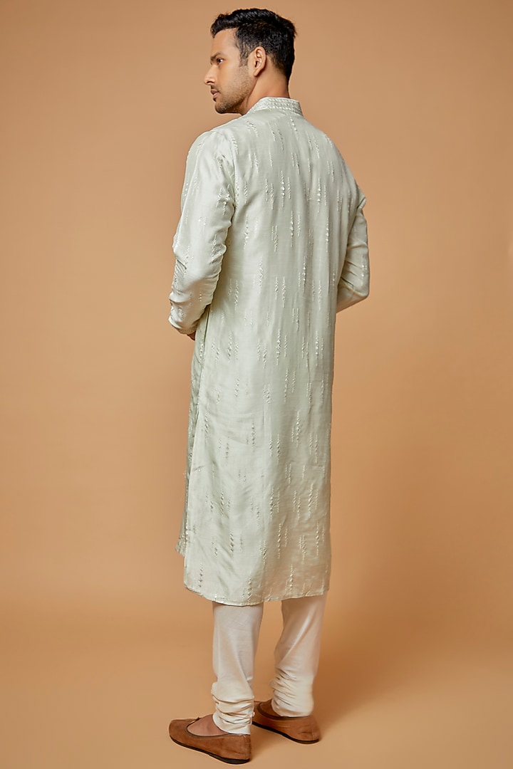Green Chanderi Embroidered Kurta Set by Vanshik at Pernia's Pop Up Shop