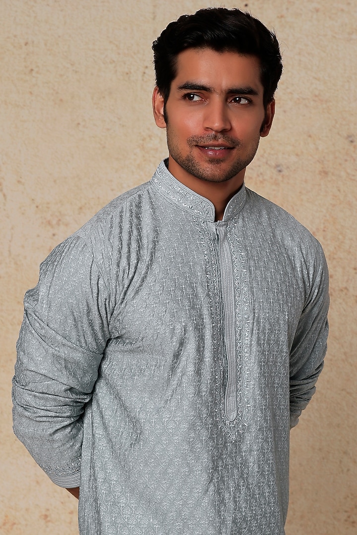 Aqua Printed Kurta Set by Vanshik at Pernia's Pop Up Shop