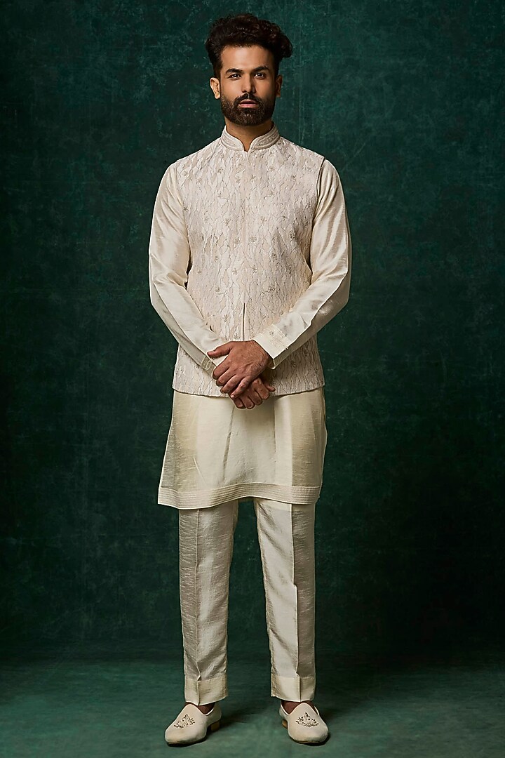 Pearl-Colored Silk Pearl Embroidered Bundi Jacket Set by Vanshik at Pernia's Pop Up Shop