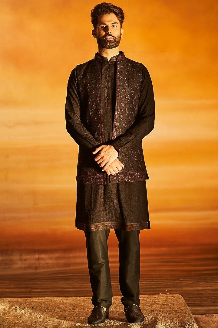 Black Silk Embroidered Nehru Jacket Set by Vanshik at Pernia's Pop Up Shop