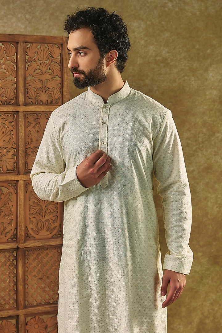 Ivory Jacquard Silk Embroidered Kurta Set by Vanshik at Pernia's Pop Up Shop