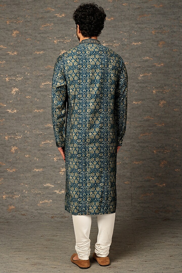 Teal Silk Printed Kurta Set by Vanshik at Pernia's Pop Up Shop
