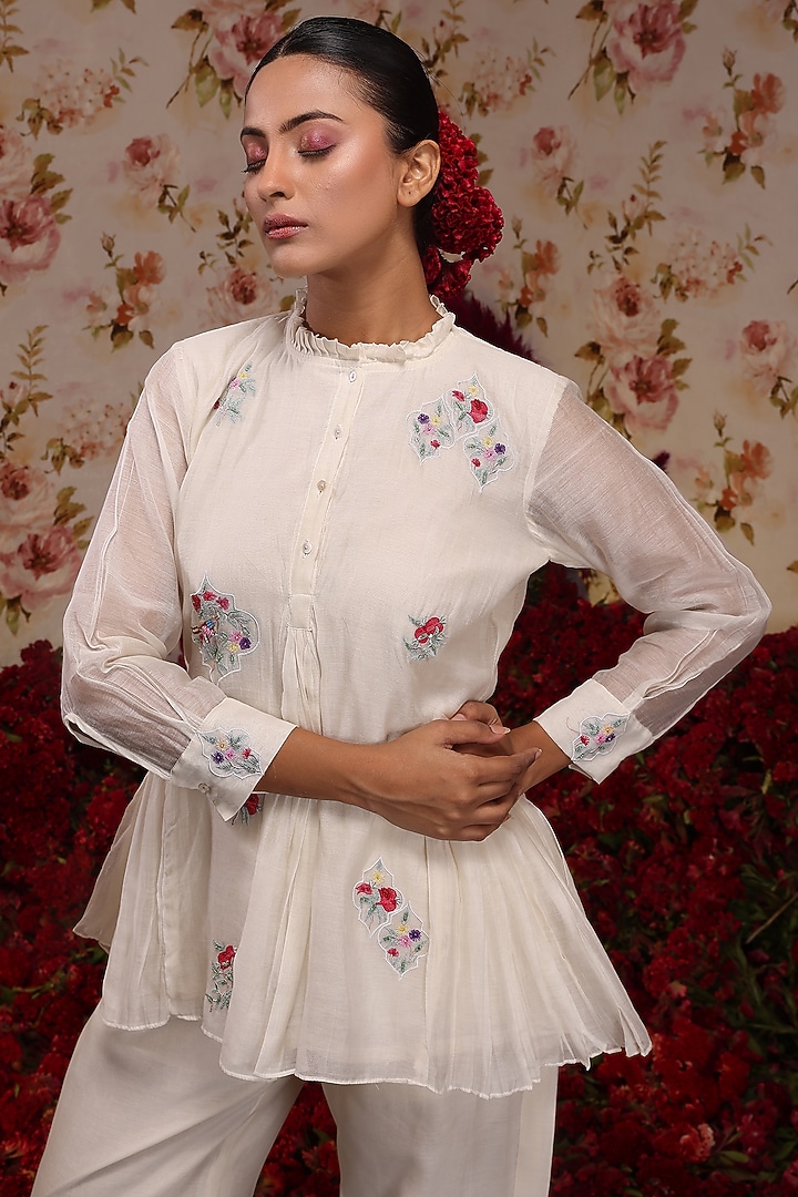 Ivory Chanderi Silk Embroidered Pant Set by Vrinda by Pundrik Dubey at Pernia's Pop Up Shop