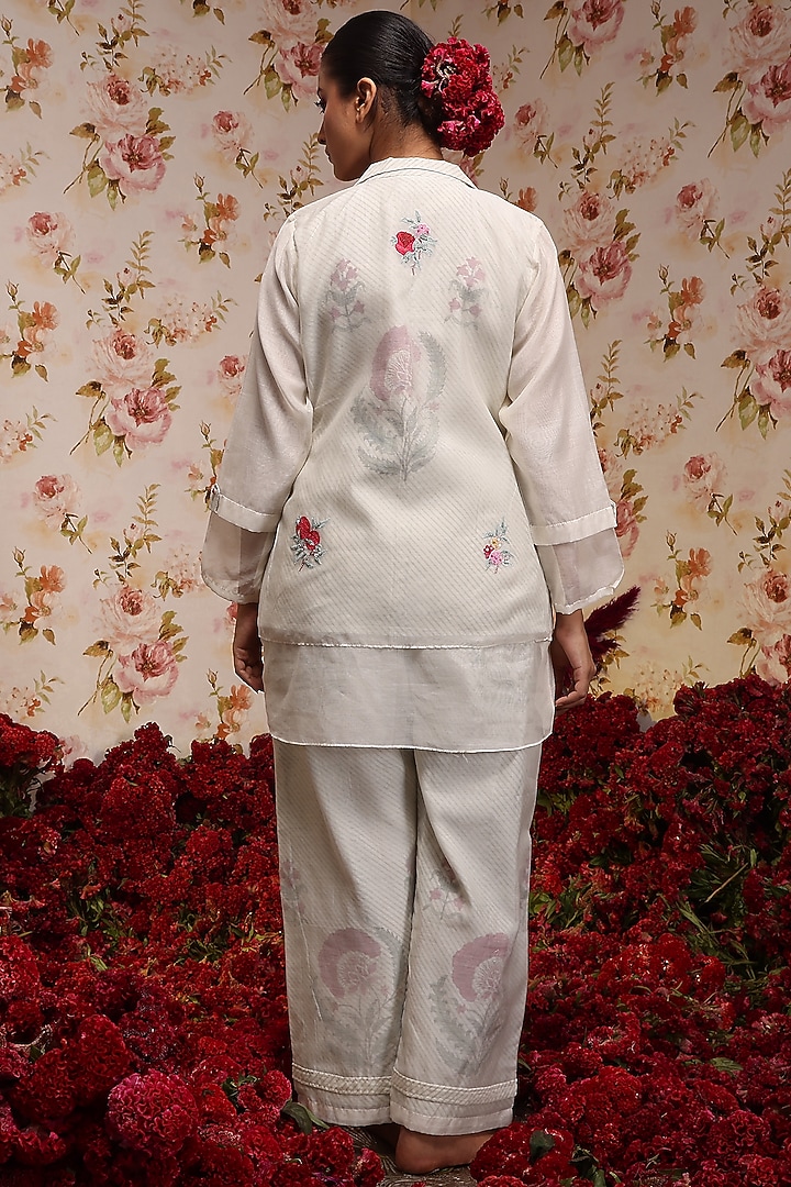 Ivory Chanderi Silk Embroidered Co-Ord Set by Vrinda by Pundrik Dubey at Pernia's Pop Up Shop