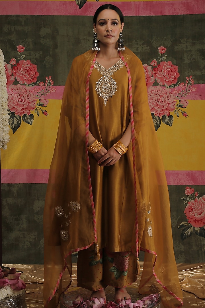 Golden Yellow Marodi Embroidered Kurta Set by Vrinda by Pundrik Dubey