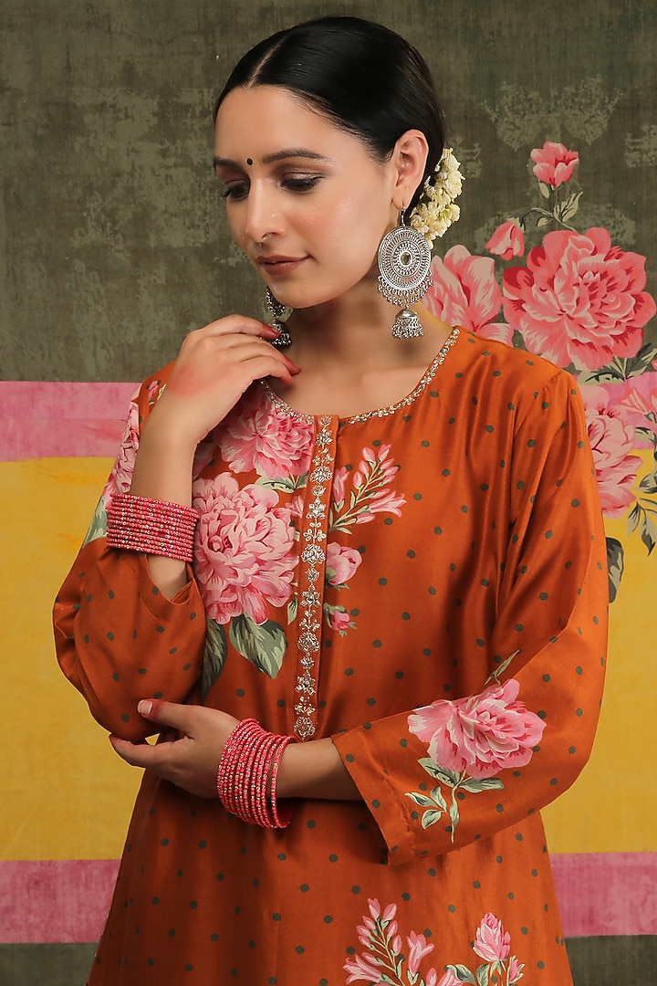 Orange Zardosi Hand Embroidered Kurta Set by Vrinda by Pundrik Dubey at Pernia's Pop Up Shop