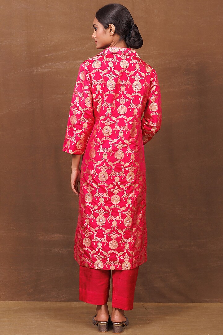 Pink Banarasi Silk Handwoven Long Jacket Set by Pinki Sinha at Pernia's Pop Up Shop