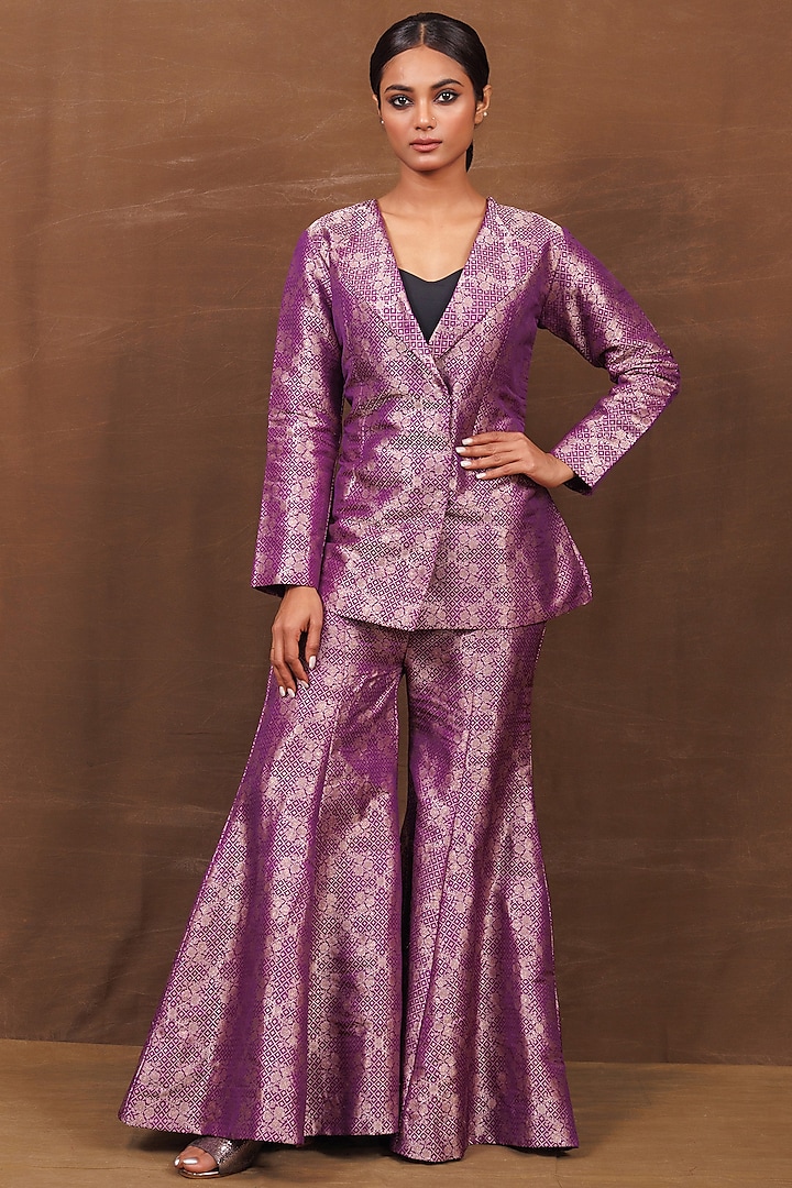 Purple Banarasi Silk Handwoven Gharara Set by Pinki Sinha
