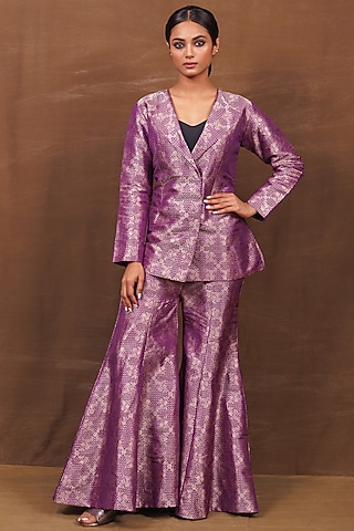 Purple Banarasi Silk Handwoven Gharara Set by Pinki Sinha