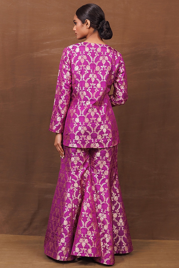 Purple Banarasi Silk Handwoven Gharara Set by Pinki Sinha at Pernia's Pop Up Shop