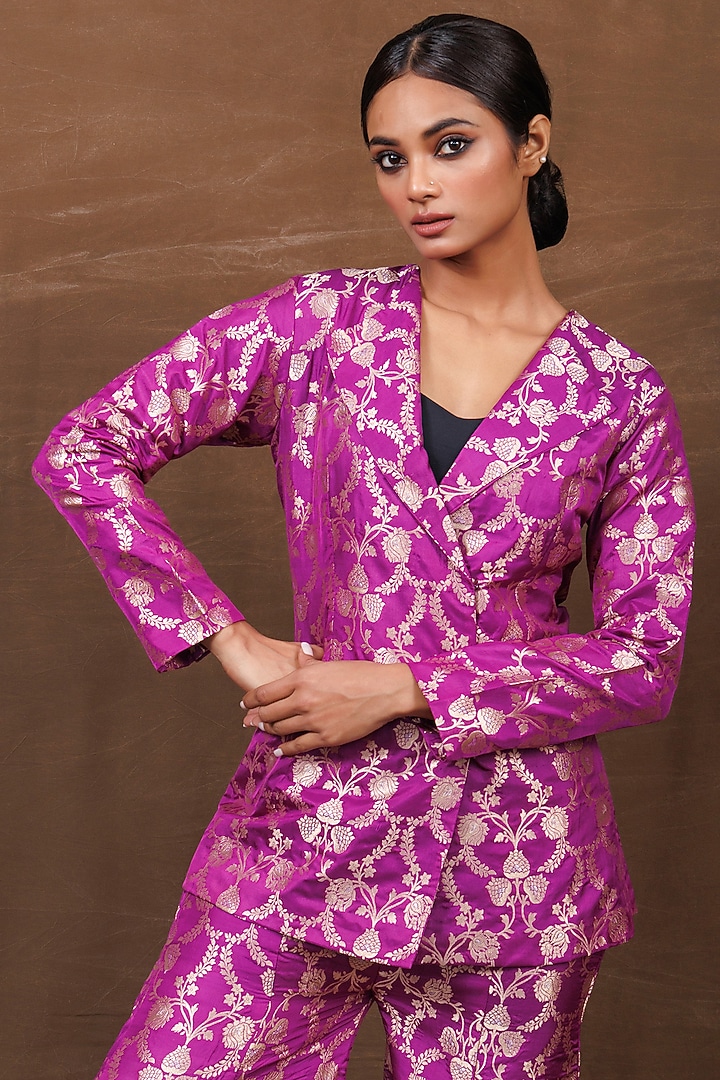 Purple Banarasi Silk Handwoven Gharara Set by Pinki Sinha at Pernia's Pop Up Shop