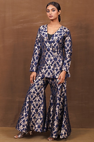 Blue Banarasi Silk Handwoven Gharara Set by Pinki Sinha