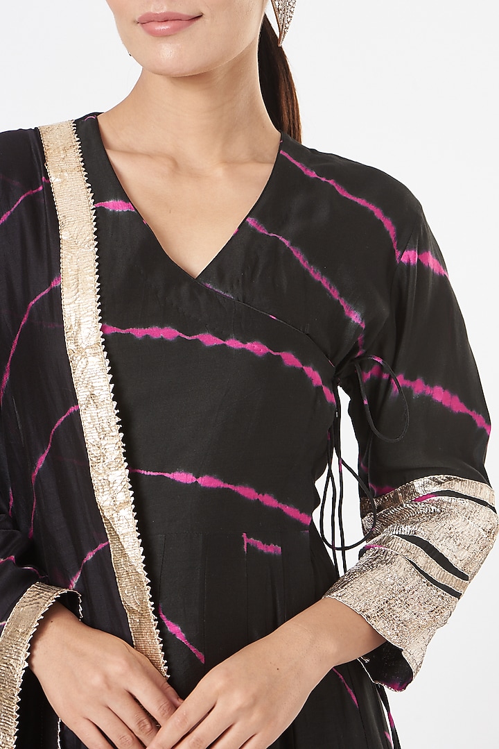 Black Printed Party Wear Anarkali Set by Pinki Sinha at Pernia's Pop Up Shop