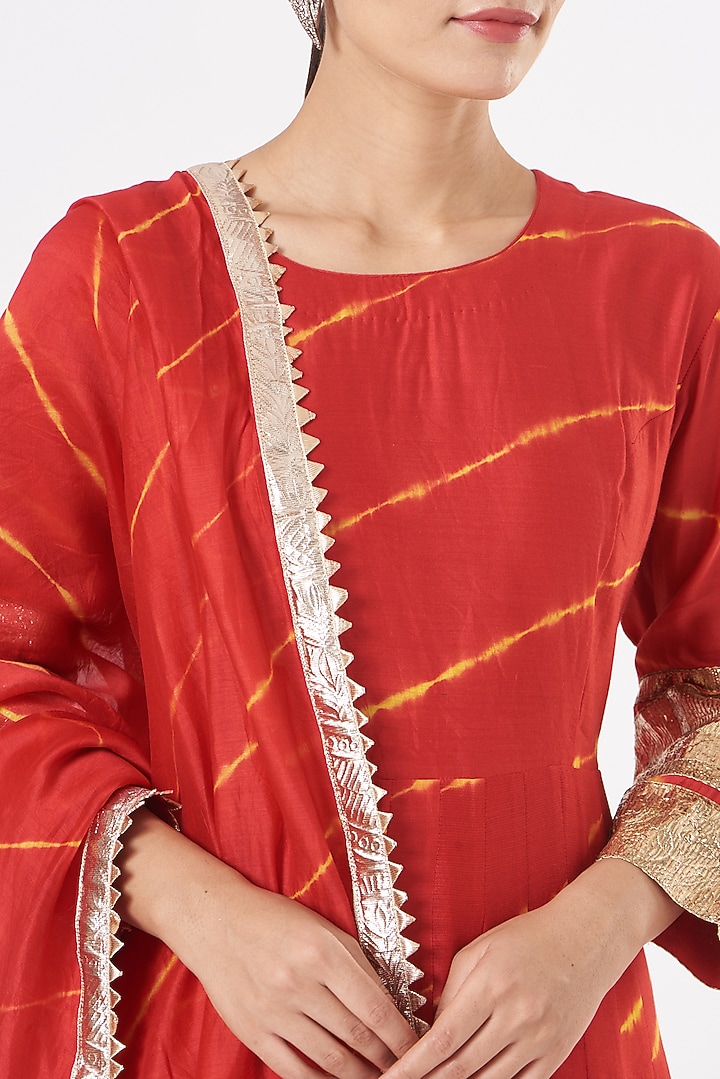 Red Printed Party Wear Anarkali Set by Pinki Sinha at Pernia's Pop Up Shop