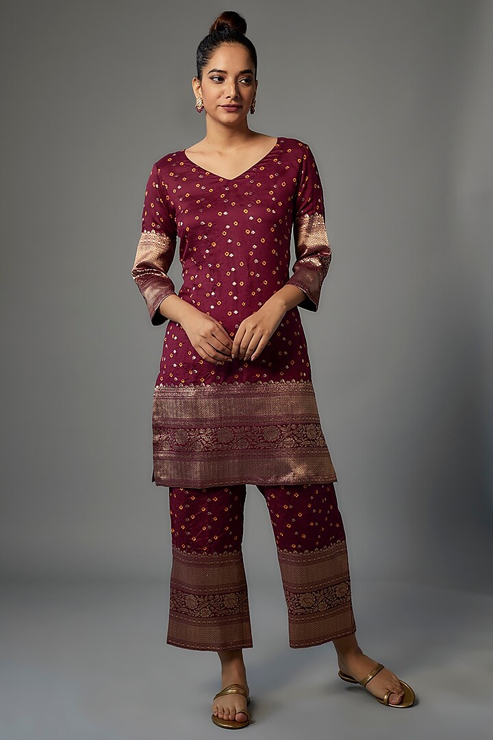 Maroon Brocade Silk Handwoven Kurta Set by Pinki Sinha