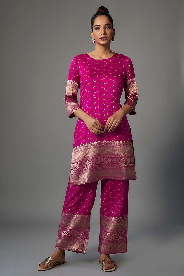 Pink Banarasi Silk Kurta Set by Pinki Sinha