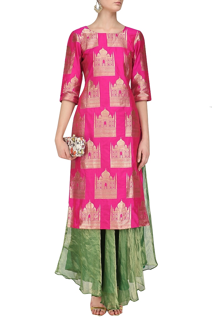 Pink brocade tajmahal kurta and tissue skirt set available only at Pernia's Pop Up Shop.