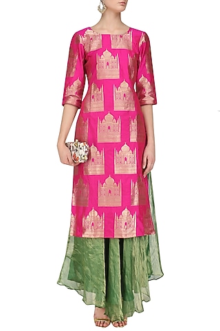 Pink Brocade Tajmahal Kurta and Tissue Skirt Set by Pinki Sinha