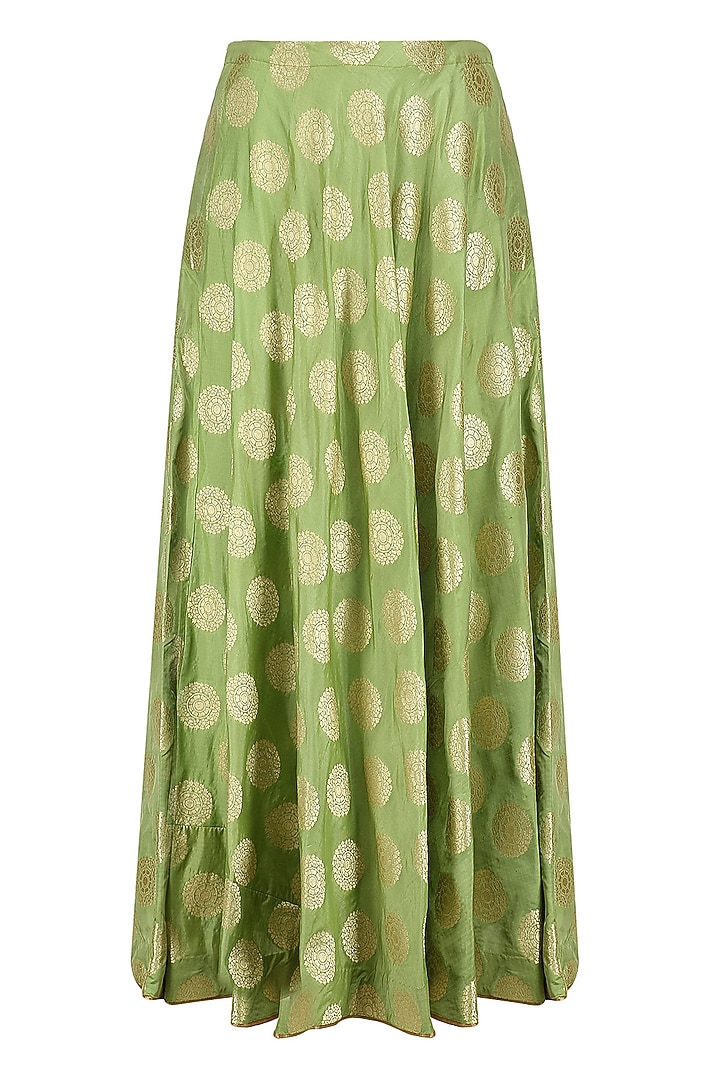 Beige khim khaab kurta and banarsi skirt set available only at Pernia's Pop Up Shop.