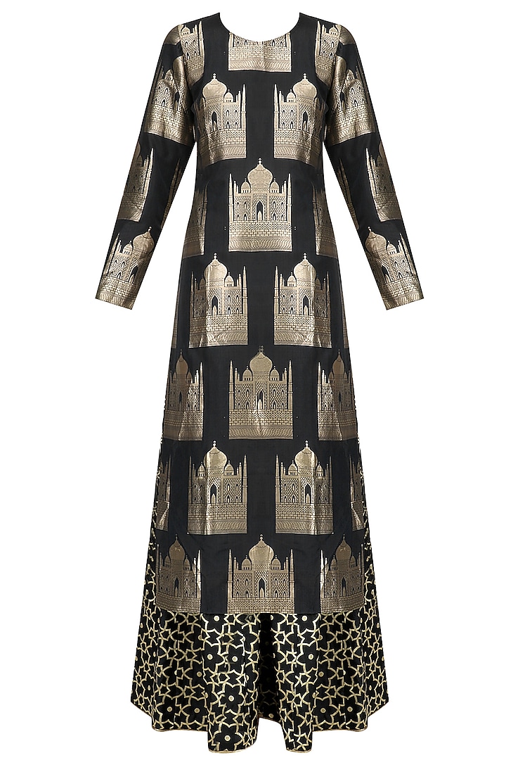 Black taj mahal kurta and palazzo pants set available only at Pernia's Pop Up Shop.