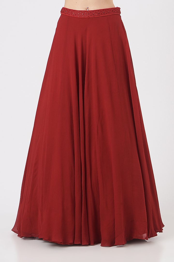 Red Embroidered Wedding Lehenga Set by Vaarha at Pernia's Pop Up Shop