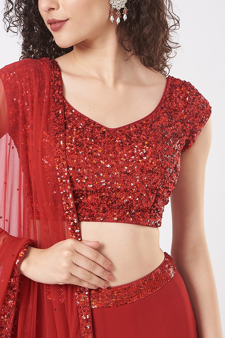 Red Georgette Aari Embroidered Wedding Lehenga Set by Vaarha at Pernia's Pop Up Shop