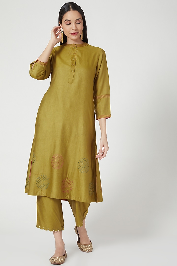 Green Embroidered Pants by Vineet Rahul at Pernia's Pop Up Shop