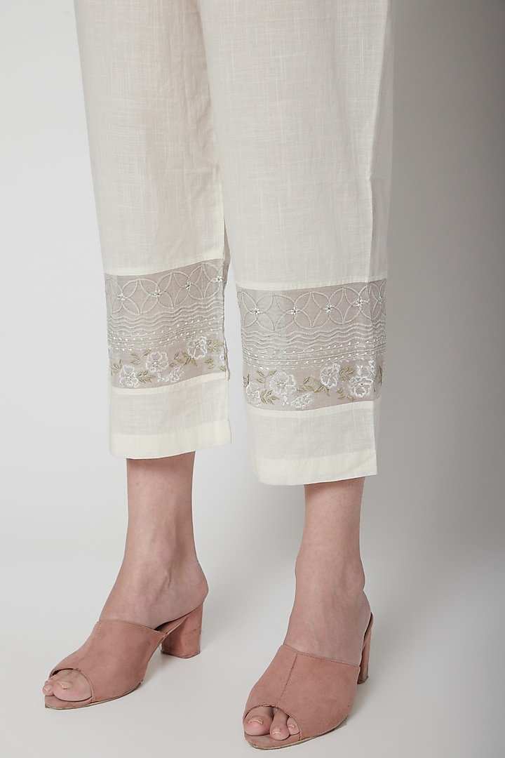White Embroidered Straight Fit Pant by Vineet Rahul at Pernia's Pop Up Shop