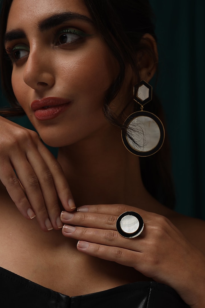 Gold Finish Mother Of Pearl Enamelled Ring by Varnika Arora