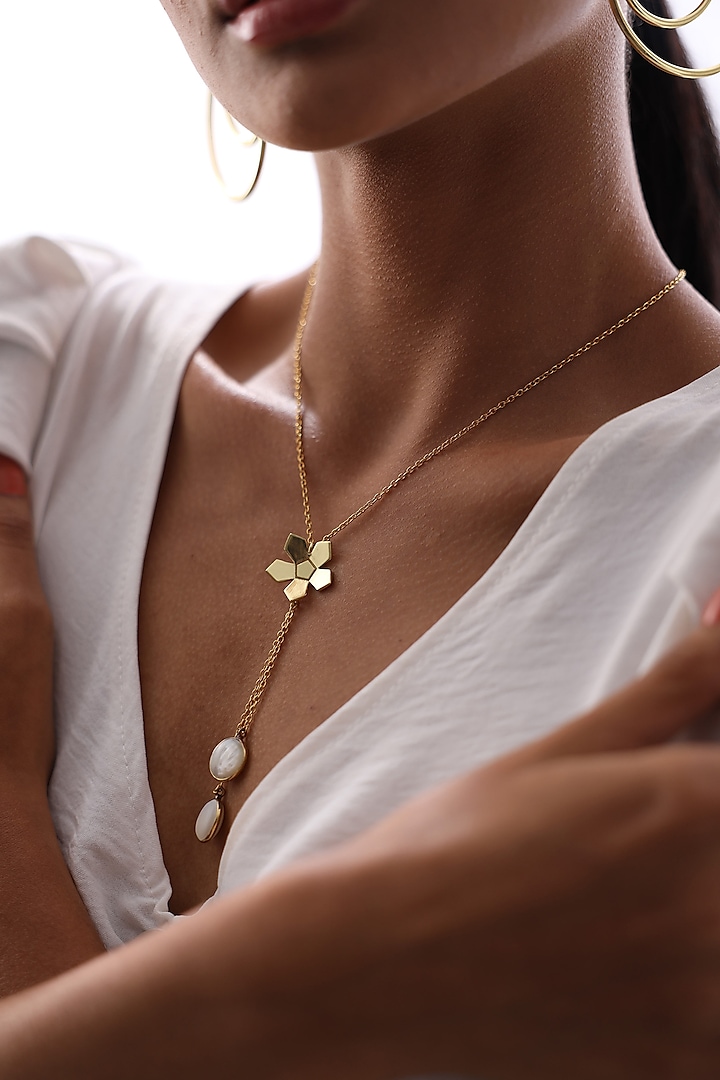 Gold Finish Mother Of Pearl Floral Necklace by Varnika Arora
