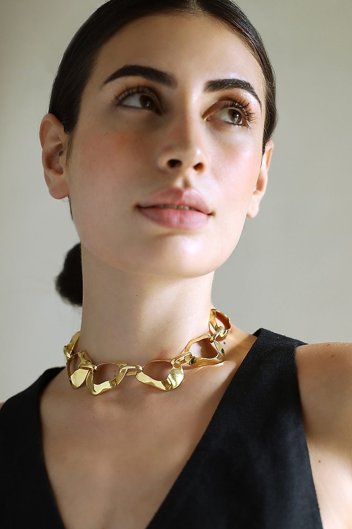 Gold Finish Wave-Shaped Necklace by Varnika Arora