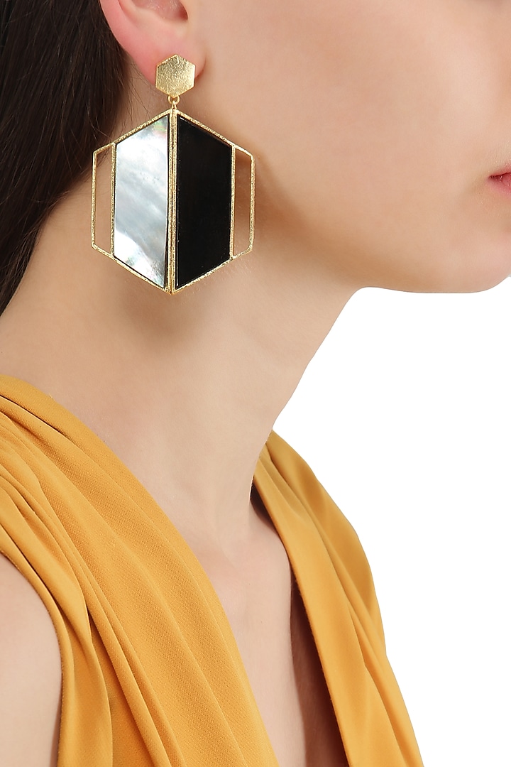 Gold Plated Black and White Egg Cell Earrings by Varnika Arora
