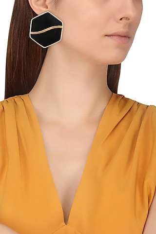 Gold Finish Black Mother Of Pearl Hexagon Earrings by Varnika Arora
