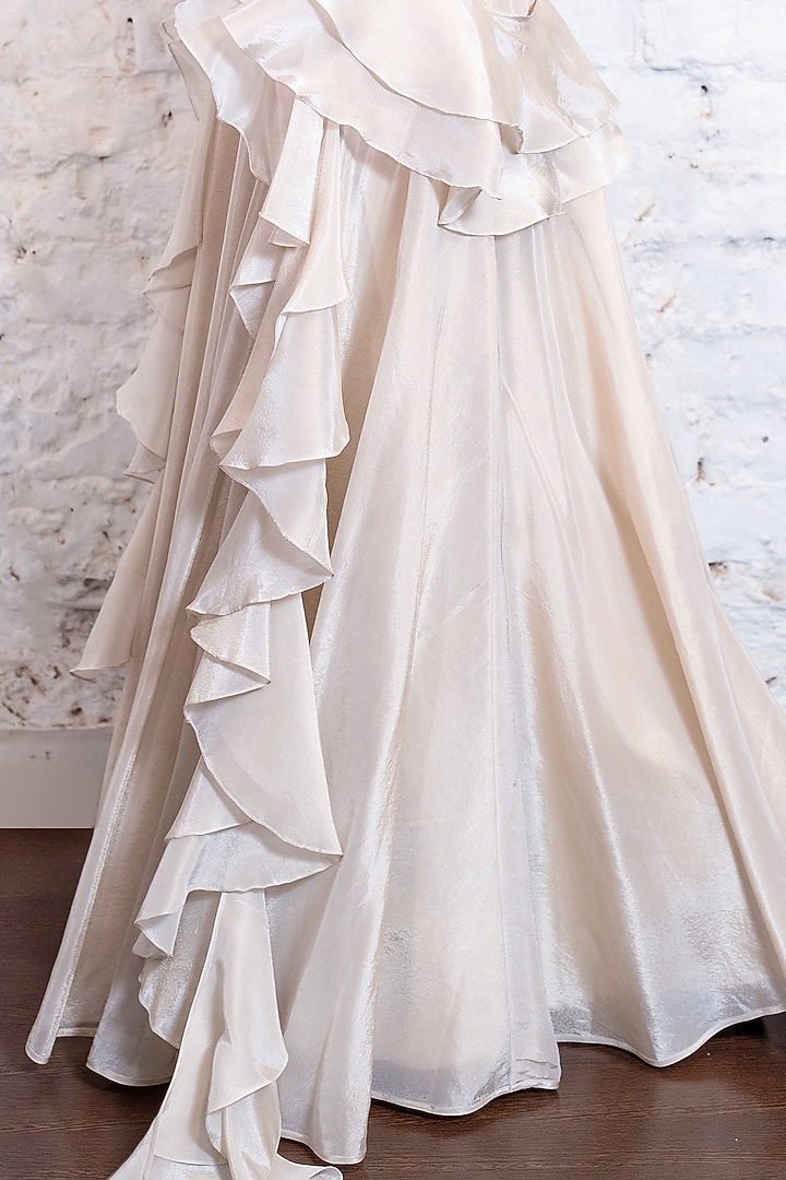 Ivory Silk Tissue Wedding Lehenga Set by Vasavi Shah at Pernia's Pop Up Shop