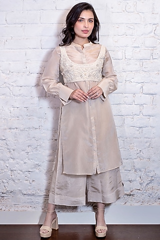 Ivory Silk Tissue Shirt Kurta Set by Vasavi Shah