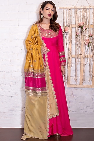 Fuschia Embroidered Anarkali Set by Vasavi Shah