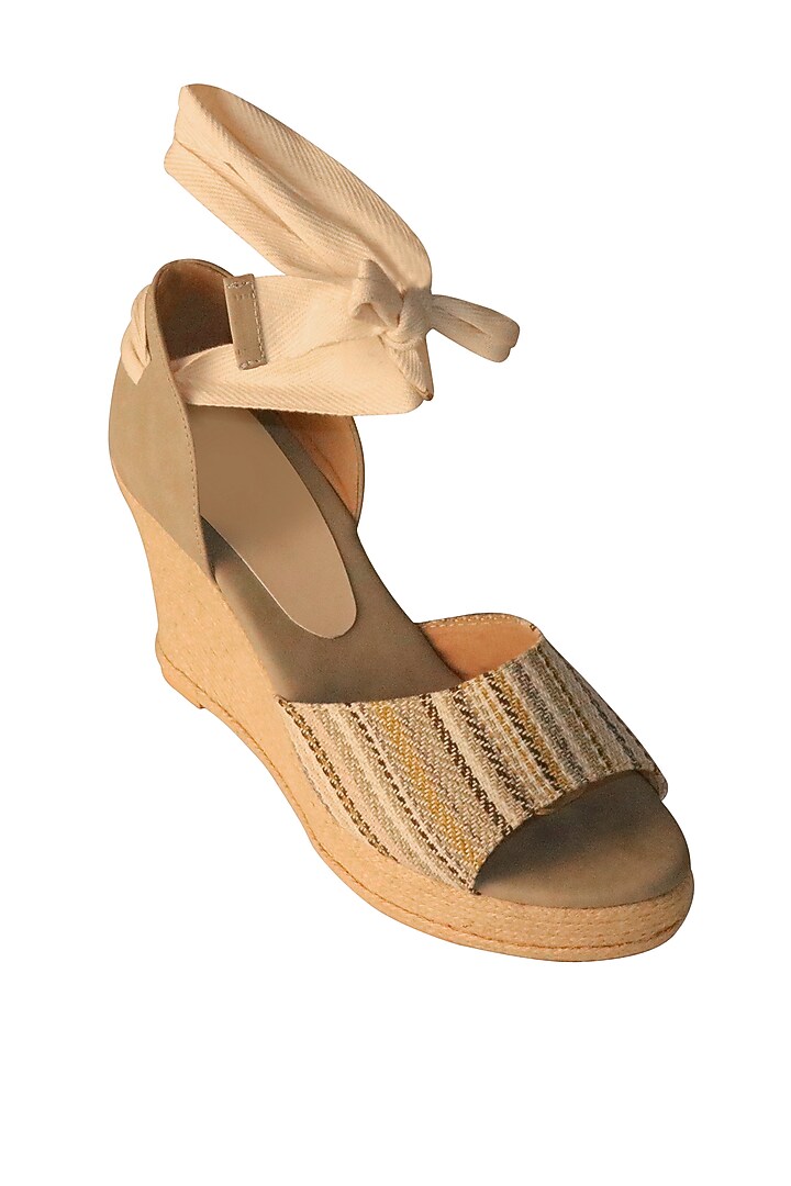 Cream & Grey Wedges With Tie-Ups by Veruschka By Payal Kothari at Pernia's Pop Up Shop