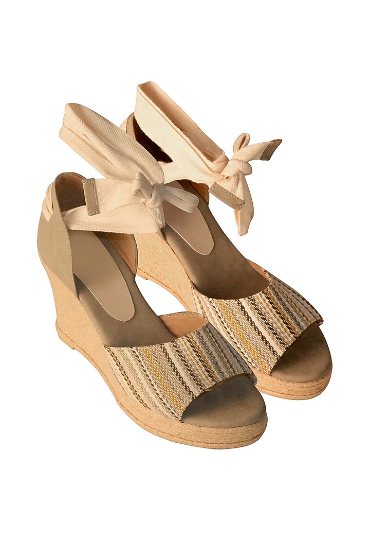 Cream & Grey Wedges With Tie-Ups by Veruschka By Payal Kothari at Pernia's Pop Up Shop