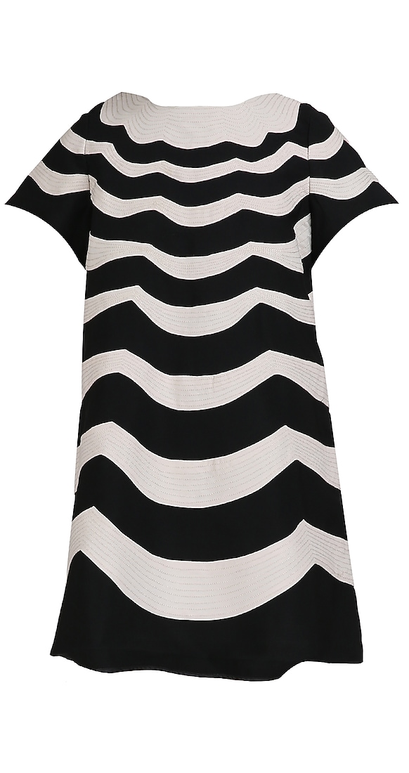 Black dress with white wavy stripes, available only at Pernia's Pop Up Shop. 